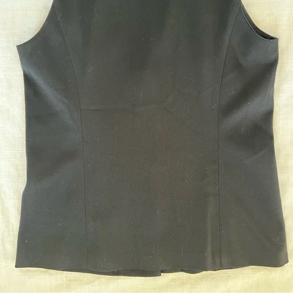 Chico’s size 0/small woman’s fully lined button up dressy vest. - Picture 5 of 10